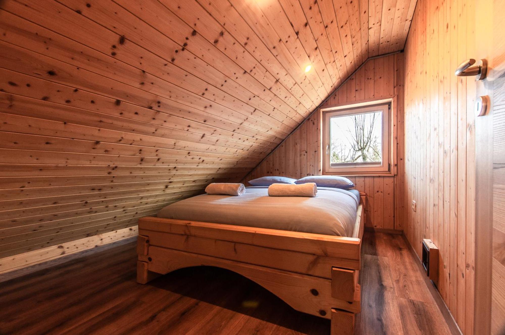 Log House Natura Радовлица Экстерьер фото